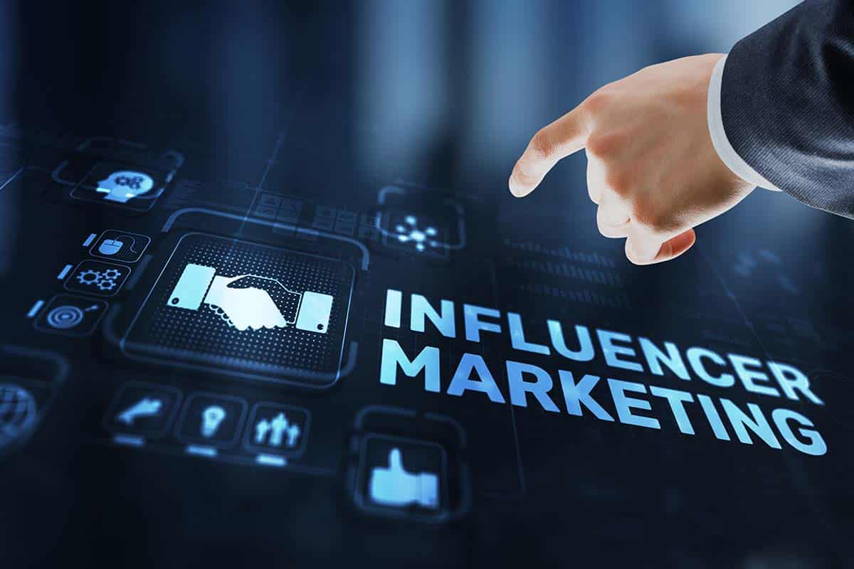 header-influencer